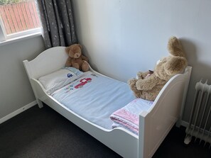 3 Schlafzimmer, Bügeleisen/Bügelbrett, Reisekinderbett, kostenloses WLAN