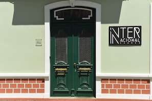 Front of property - Internacional Azores Boutique (Horta)