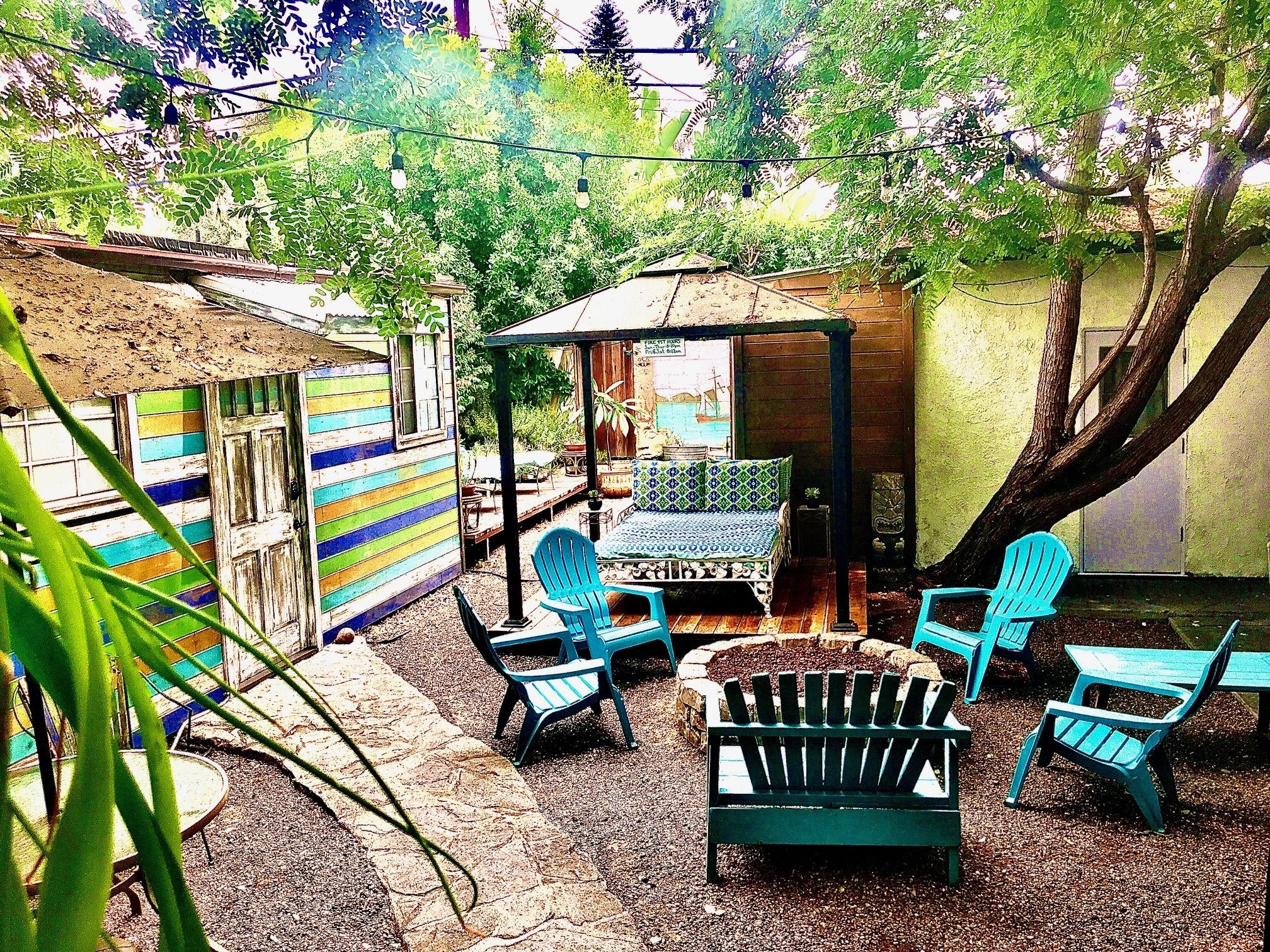 LE PETIT LOFT HOLLYWOOD, in GATED COMPOUND, 5-STAR: LOCATION, LOCATION, LOCATION