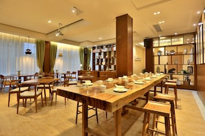 Breakfast served - Wuzhen Xizha Xiziwan Hotel (Jiaxing)
