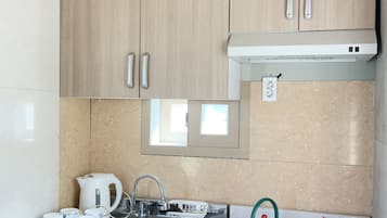 House | Private kitchenette