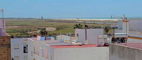 Vista para praia/oceano