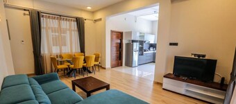 Pink Elephant Tourist Apartment Hotel