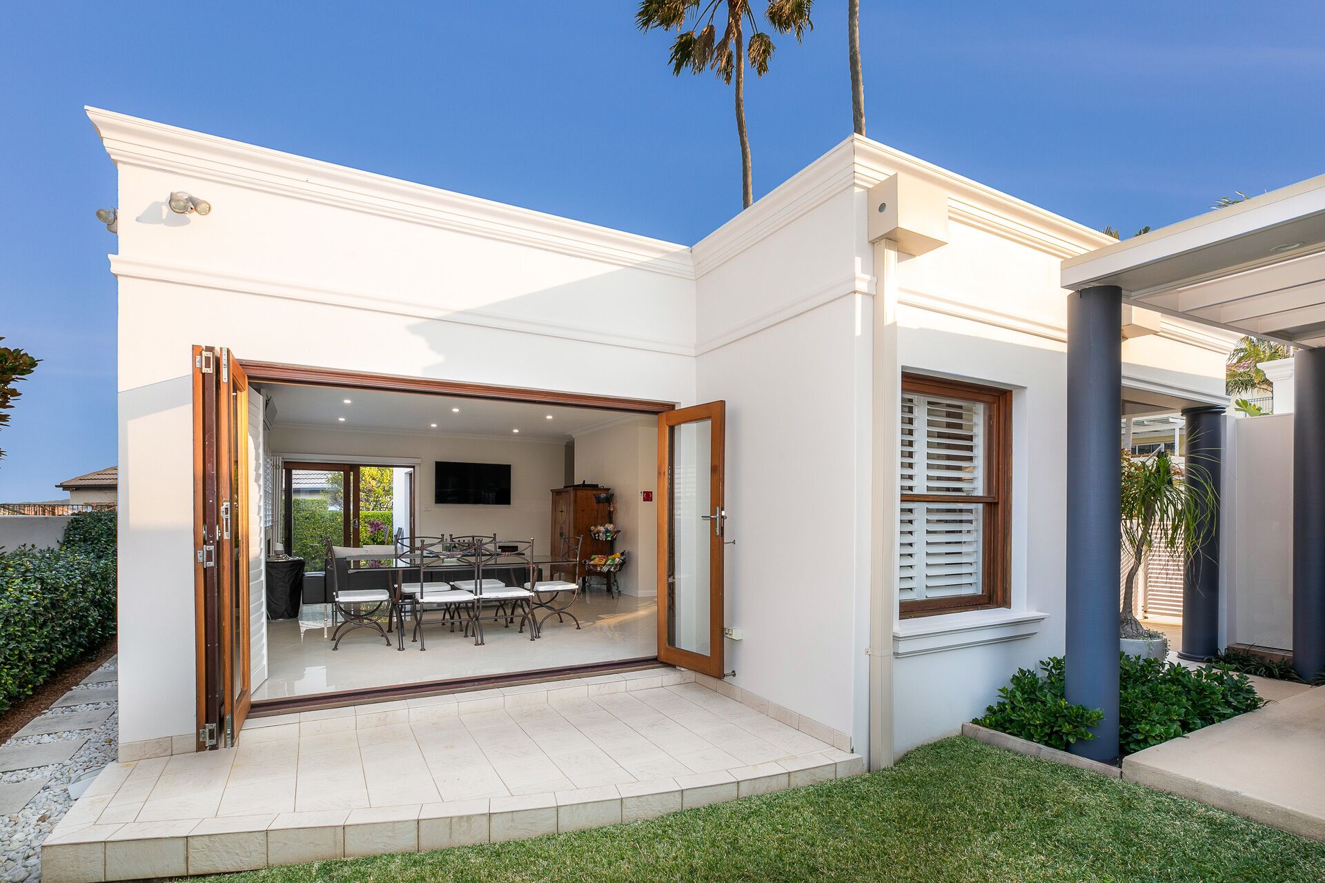 Sth Cronulla Ocean Side hideaway Steps from beach