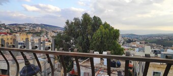 1955 The Heart of Jerash