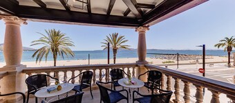 Beach Villa Silver for eigth people with pool
