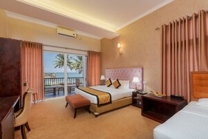 Panoramic Triple Room, Sea View | View from room