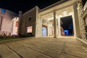 Property entrance - Seagate Hotel (Kalutara)