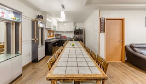 House, Annex Building (Bada Byuljang, Private BBQ) | In-room dining