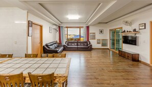 House, Annex Building (Bada Byuljang, Private BBQ) | Living area