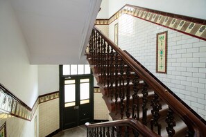 Interior - Nairn Apartment - West End close to University (Glasgow)