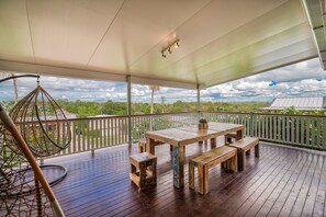 Deluxe House, 4 Bedrooms | Terrace/patio