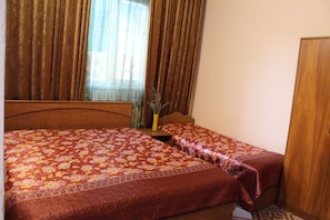 Desk, iron/ironing board, free WiFi, bed sheets