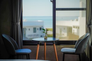 Comfort-Doppelzimmer, Badewanne, Meerblick | Strand-/Meerblick