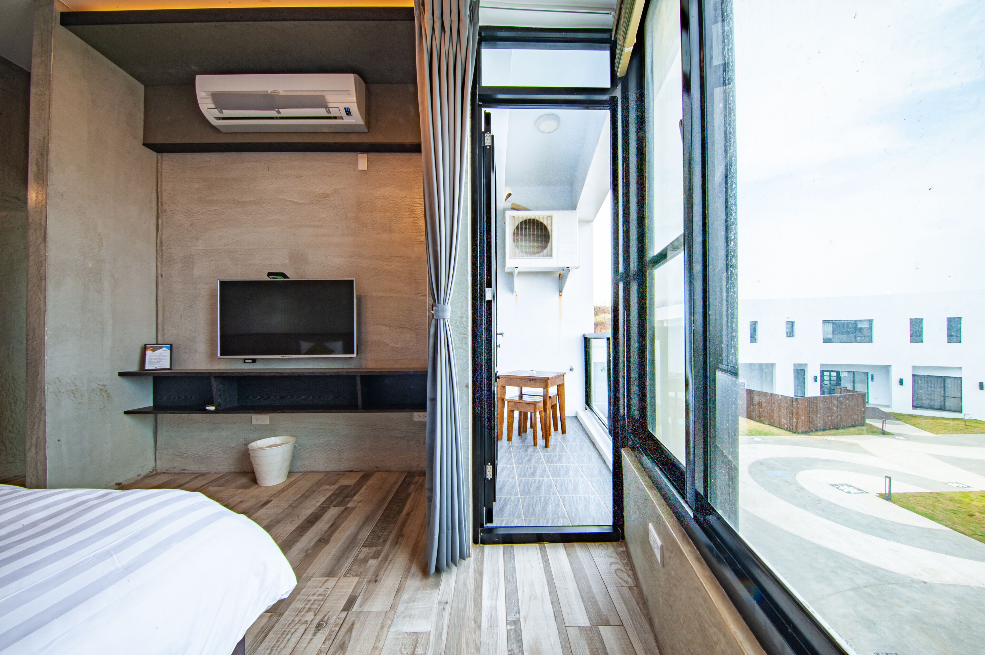 Chambre Confort Double ou avec lits jumeaux | Vue de la chambre