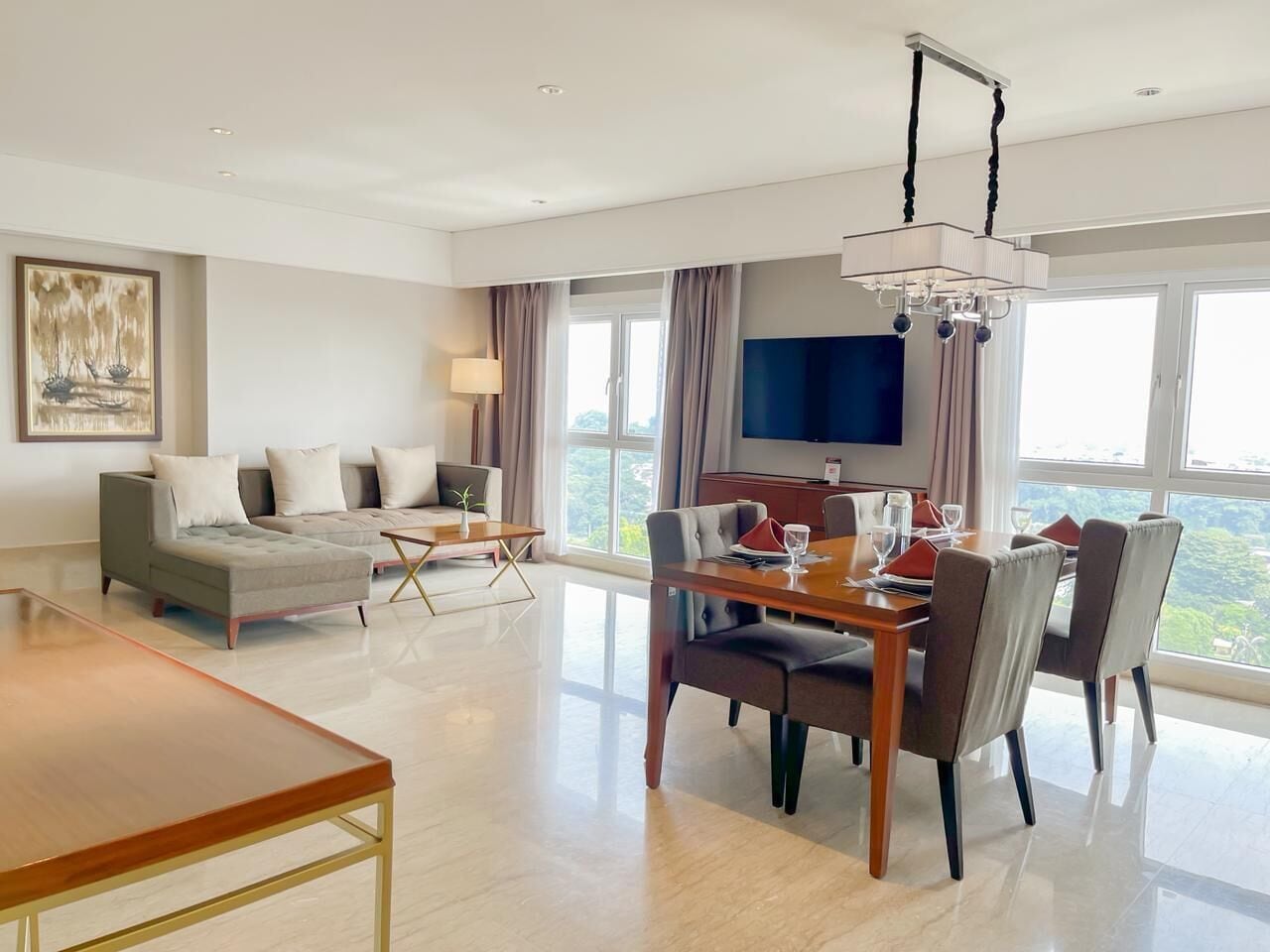 Presidential Suite | Living area | 42-inch LCD TV with cable channels