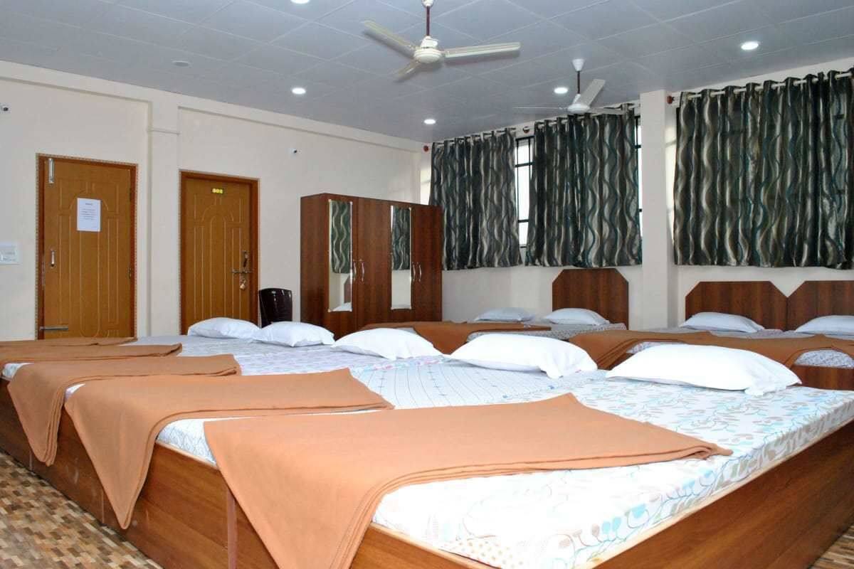 In-room safe, blackout curtains, rollaway beds, free WiFi