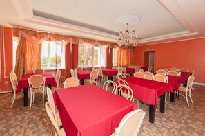 Cafe - Krasnyi Mayak (Elabuzhskoe)