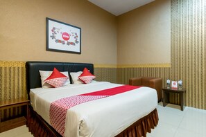 Suite – deluxe, 1 dobbeltseng | Skrivebord, wi-fi (inkludert) og sengetøy
