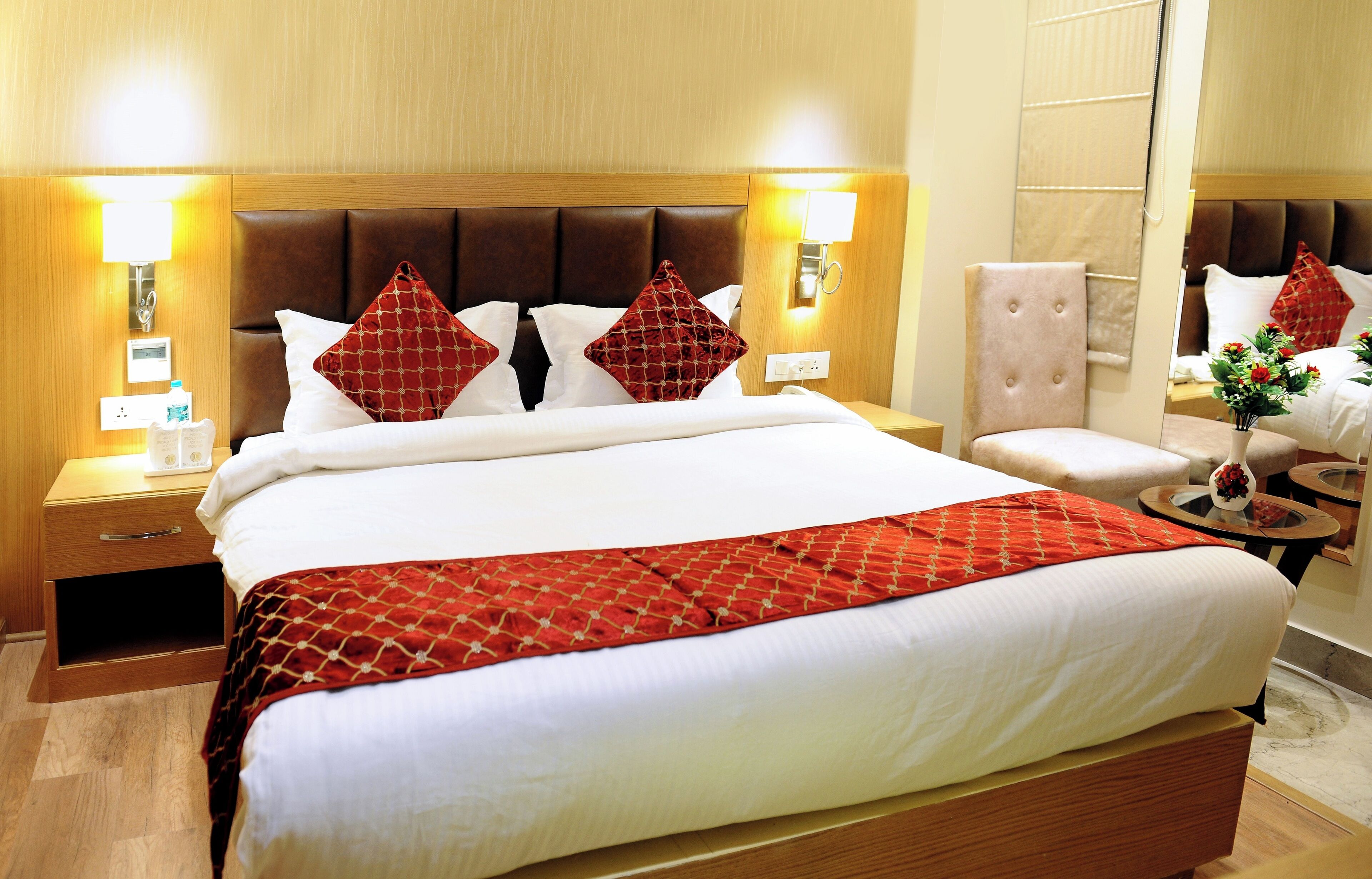 Kamar Superior, tanpa jendela | Minibar, meja kerja, tirai kedap cahaya, dan kedap suara
