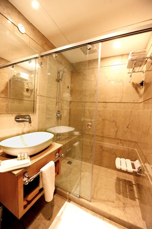 Premium Triple Room, Multiple Beds, City View | Bathroom | Shower, hydromassage showerhead, free toiletries, hair dryer - Hotel Landmark Near Golden Temple (Amritsar)