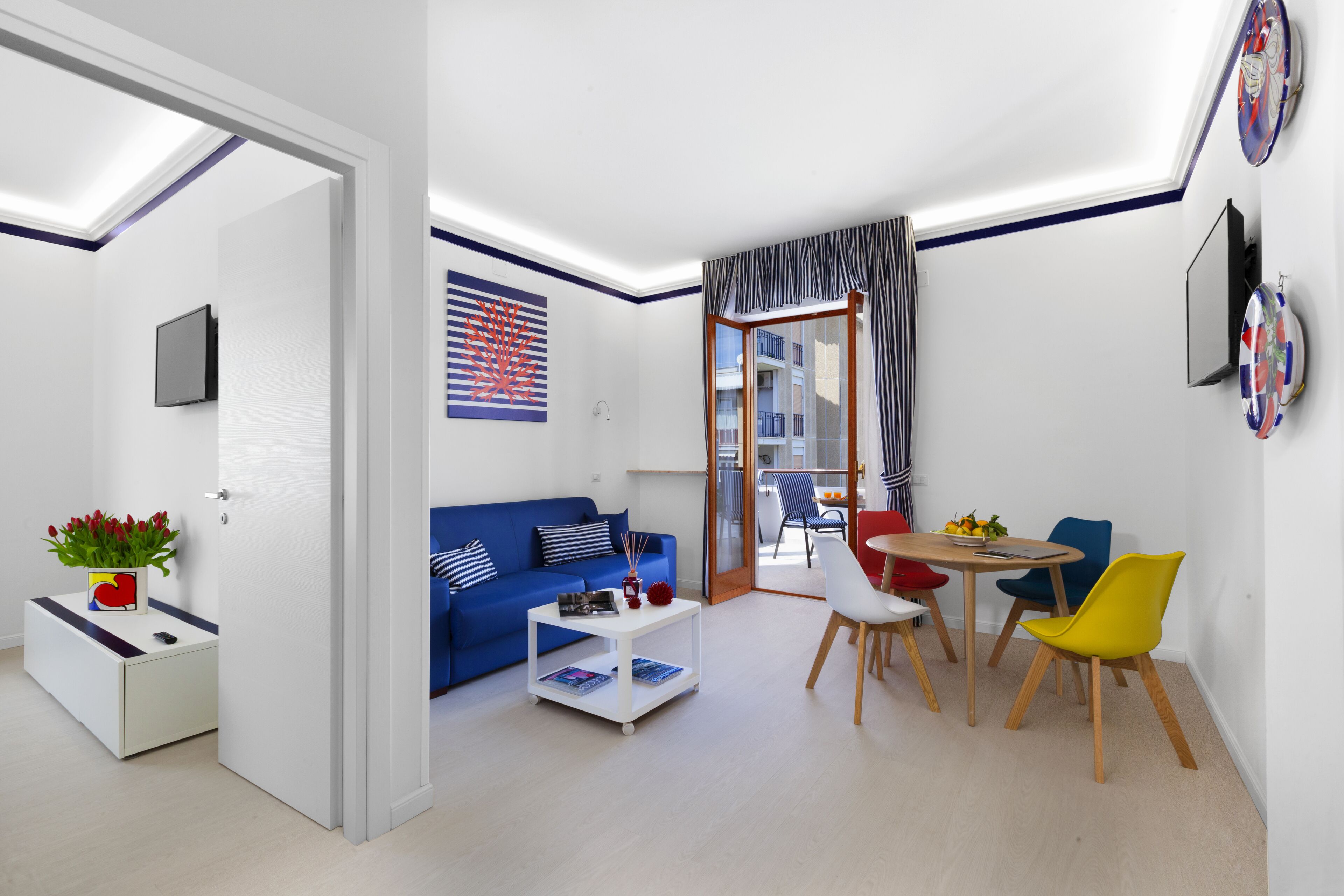 Deluxe Apartment, 1 Bedroom, Terrace | Living area