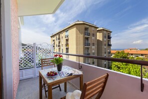 บริเวณภายนอก