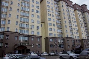 Exterior - Hostel - Guest House Meyman (Almaty)