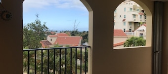 Villa con estilo, mar + naturaleza + relax con vistas al océano