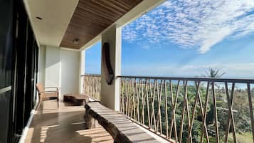 Presidential Double Room, 1 King Bed, Ocean View, Tower | View from room