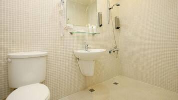 Romantic Double Room | Bathroom | Shower, free toiletries, hair dryer, slippers