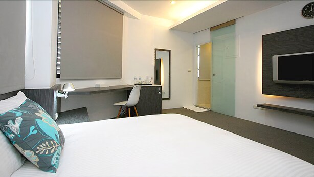 Romantic Double Room | Desk, blackout drapes, bed sheets - Ke Ting (Yuli)