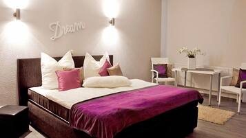 Individually decorated, individually furnished, desk, laptop workspace