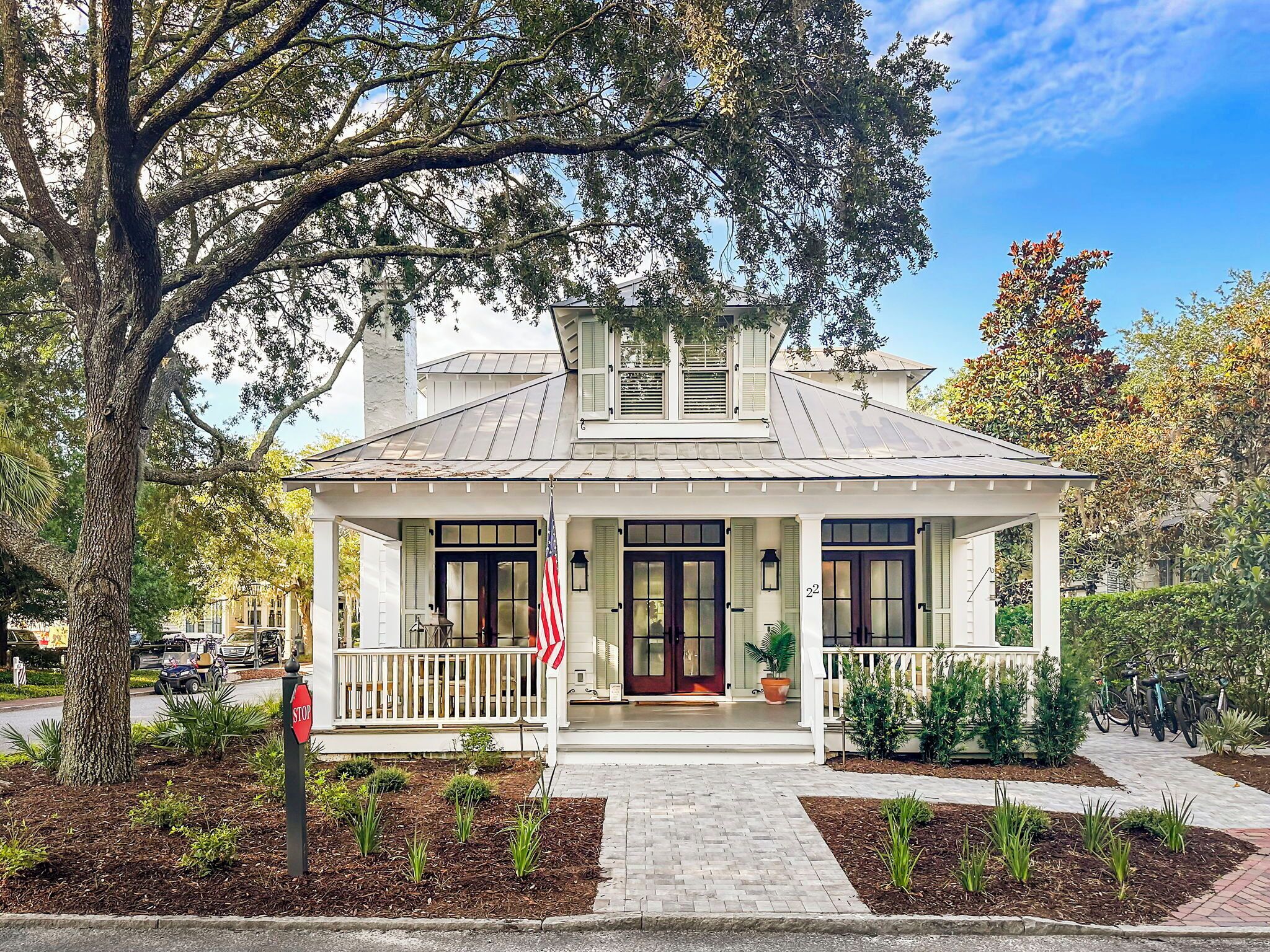  VILLAGE COTTAGE A STONE'S THROW AWAY TO THE BEST AMENITIES OF PALMETTO BLUFF