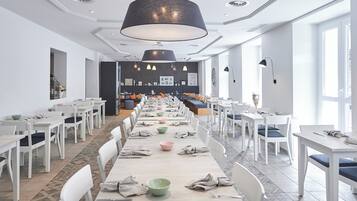 Daily local cuisine breakfast (CHF 19.00 per person)