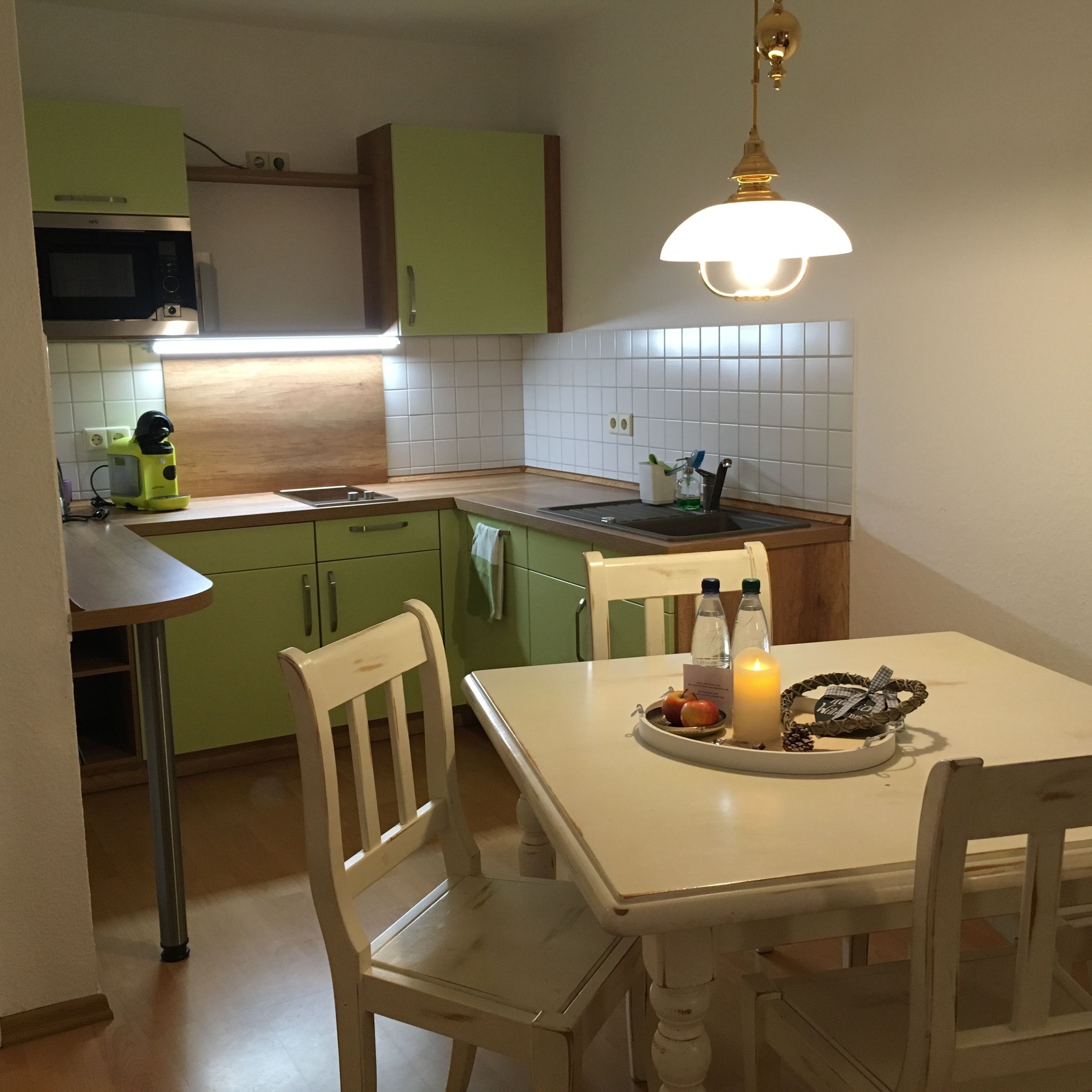 Romantic Suite | In-room dining