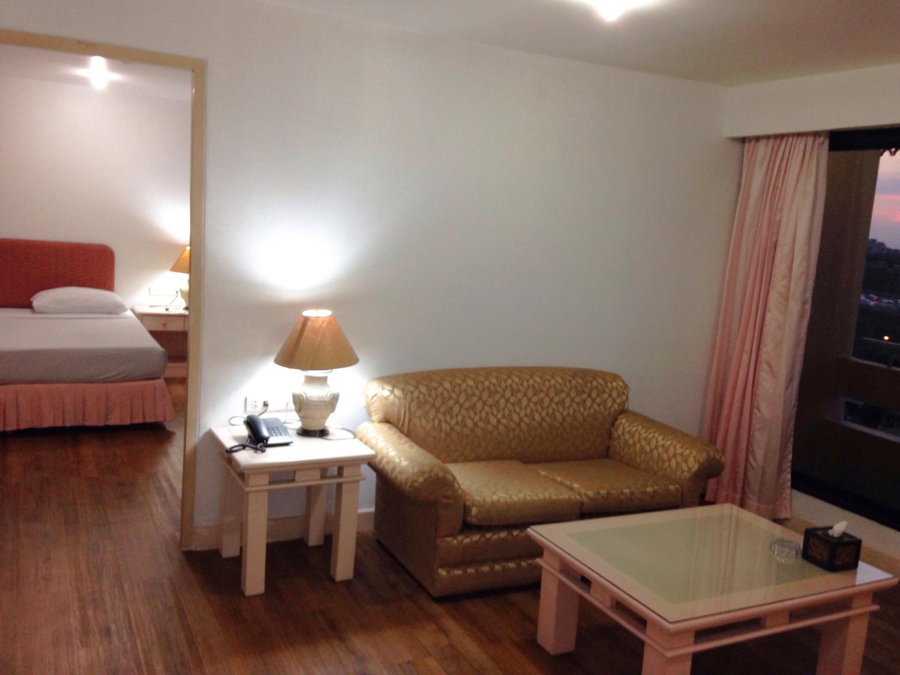 Minibar, in-room safe, desk, blackout drapes