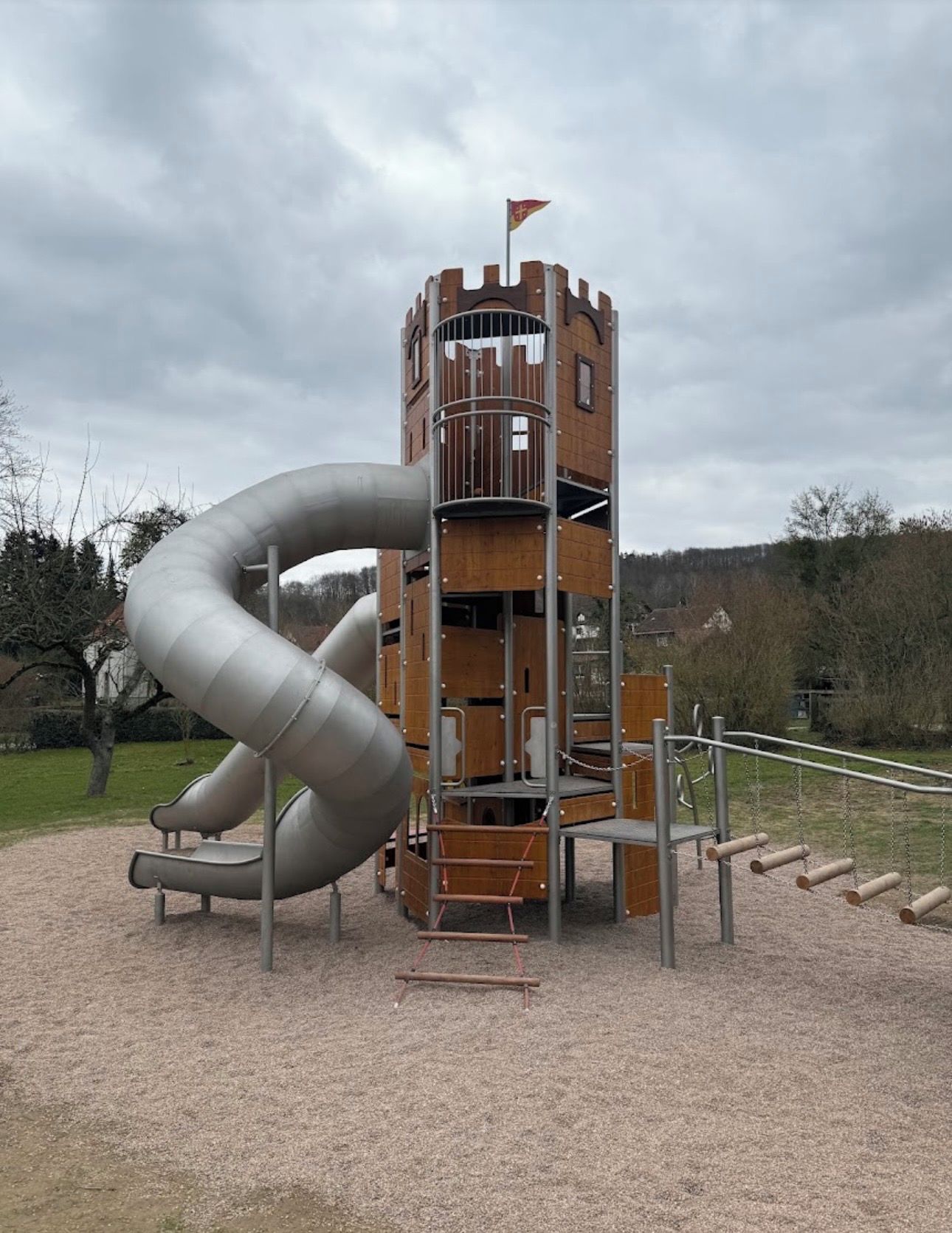 Area giochi per bambini (all'aperto)