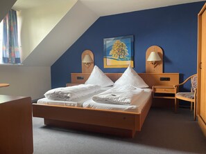 Desk, blackout curtains, cots/infant beds, free WiFi