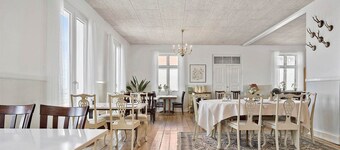 Tante Tut & Onkel E Hotel