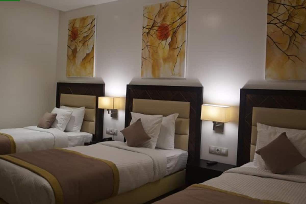 Triple Room | Premium bedding, Select Comfort beds, minibar, in-room safe