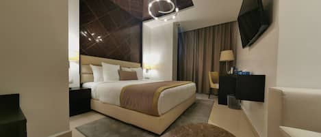 Deluxe Double Room | Premium bedding, Select Comfort beds, minibar, in-room safe