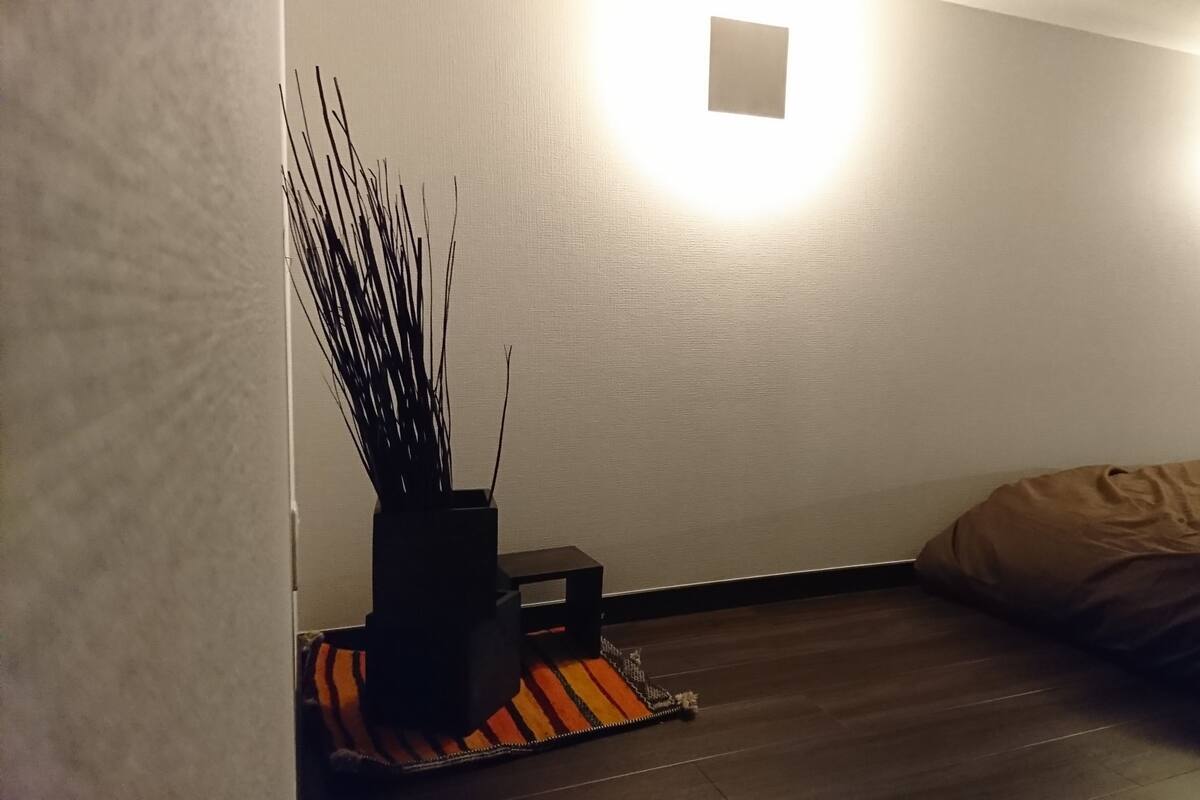 羽絨被、隔音、摺床/加床 (收費)、免費 Wi-Fi