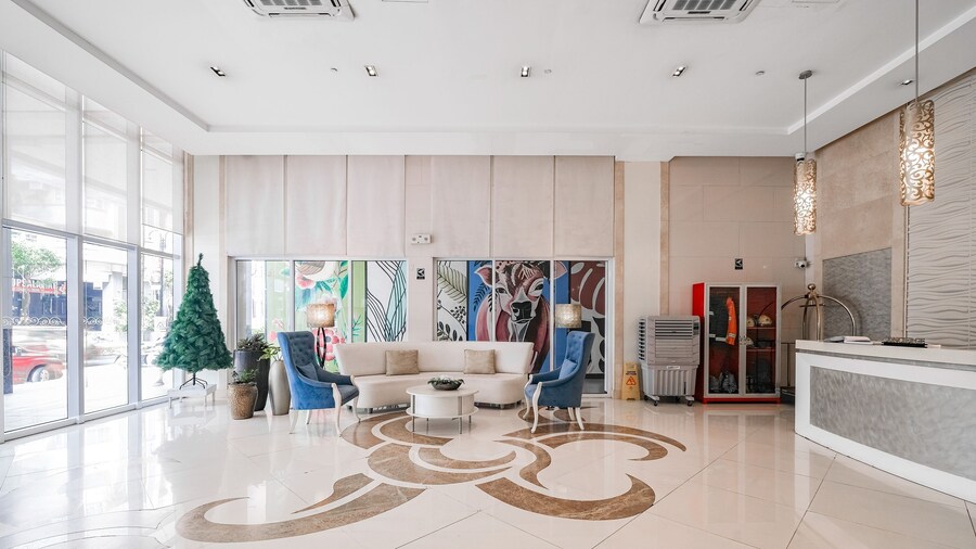 Tess and Tessha Condotel near T3 Airport