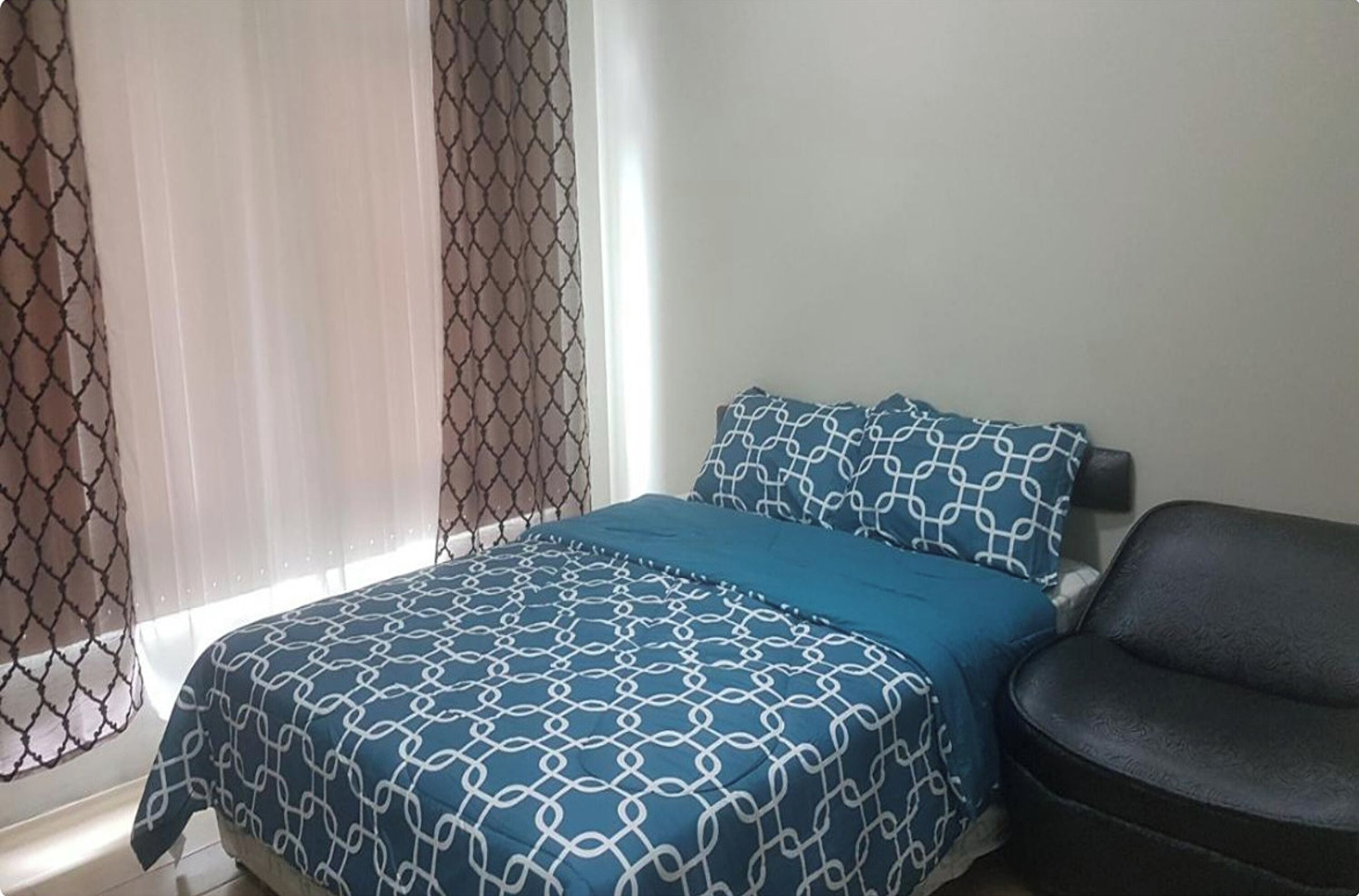 Studio, 1 Double Bed | Desk, soundproofing, iron/ironing board, free WiFi