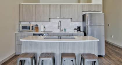 Spacious Getaway in Heart of Wichita