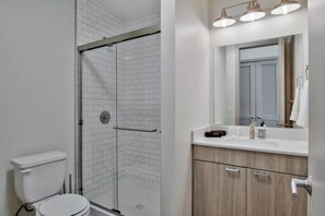 Bathroom - High End Old Town Loft + Pool + Clubhouse (Wichita)