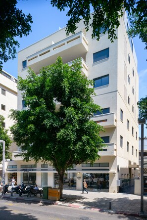 Street view - Sunny Luxary Apartments (Tel Aviv)