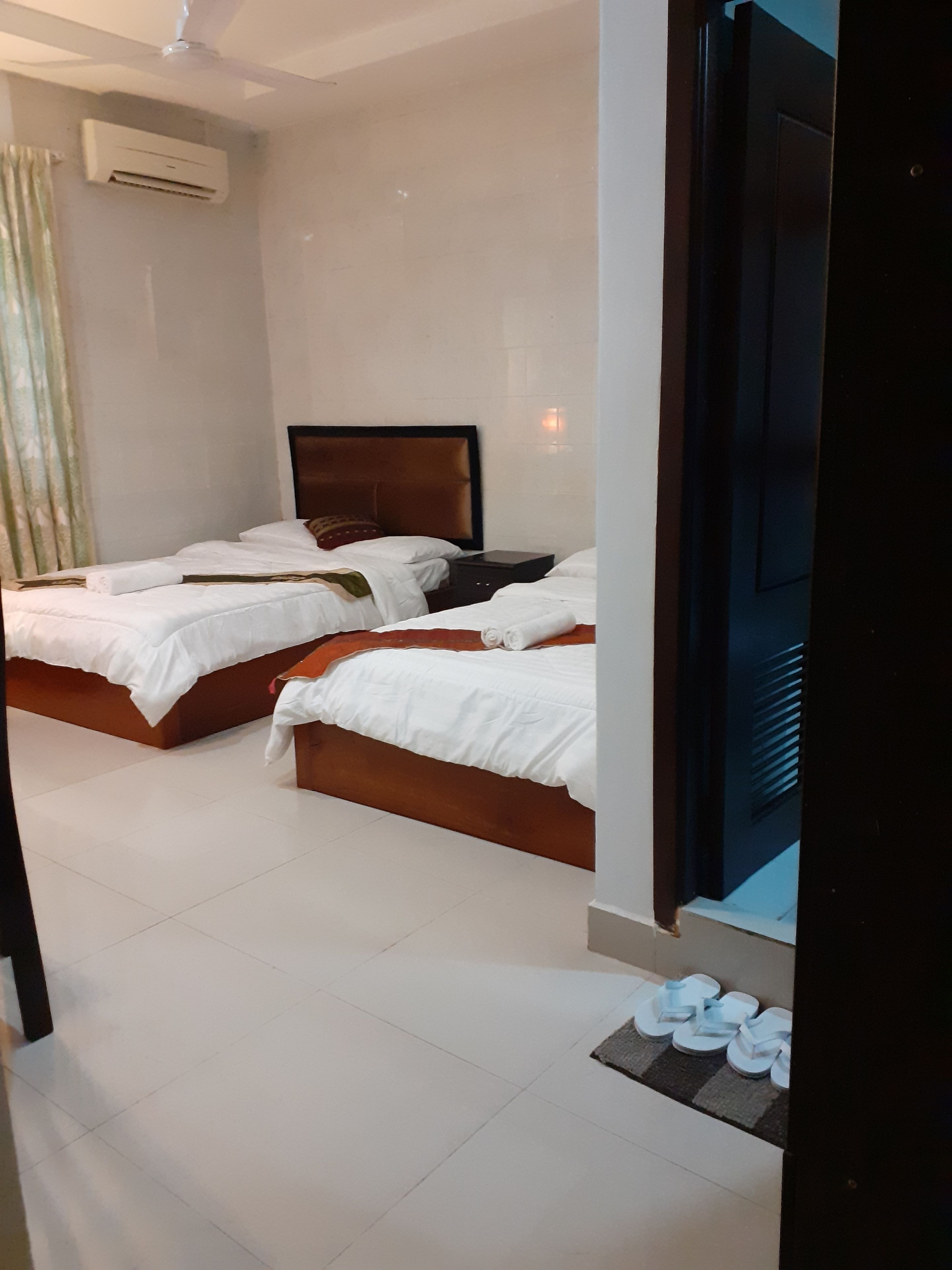 Foto - New Season Riverside Hotel
