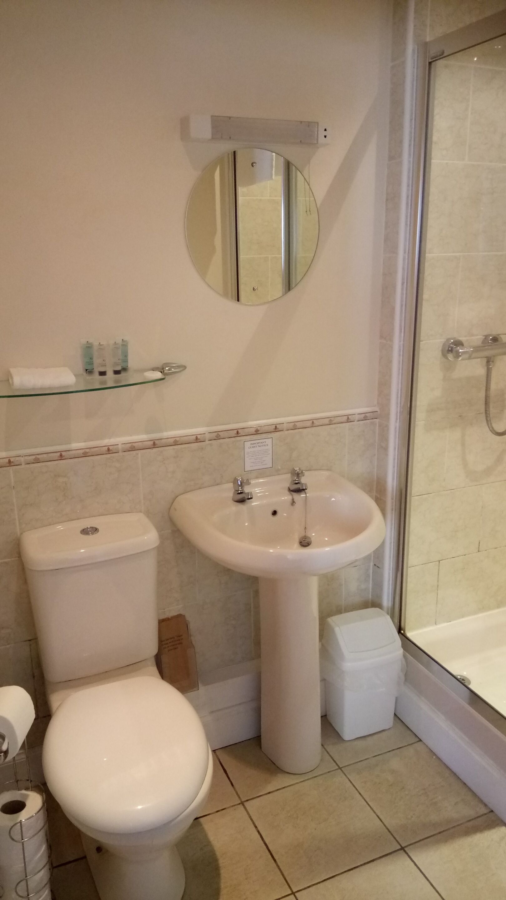 standard double room, accessible, ensuite | bathroom